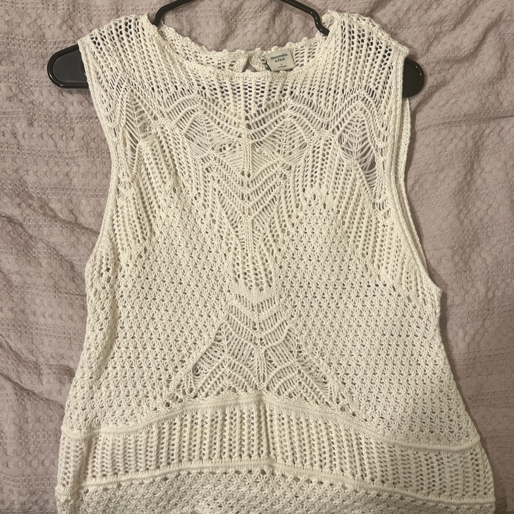 Never worn! Abercrombie & Fitch Cream Crochet Tank Top
